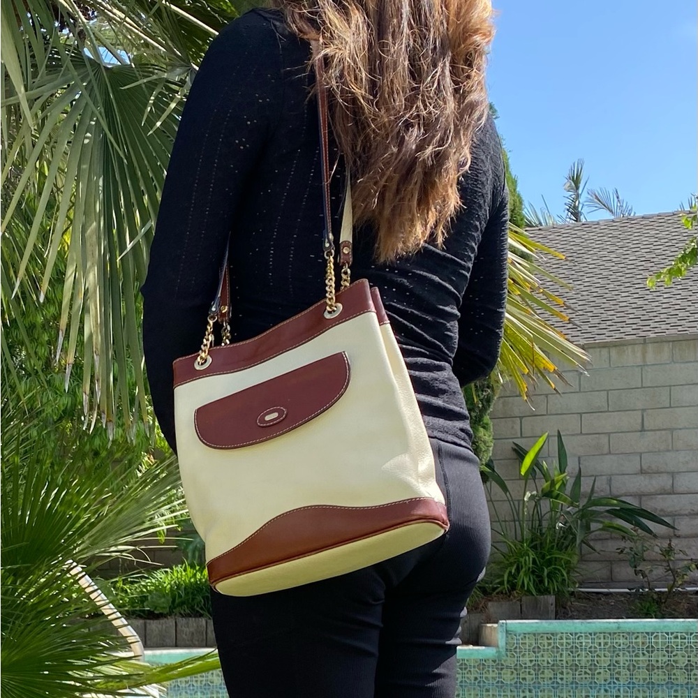Vintage Bally Classic Leather Bucket Style Tote Shoulder Bag